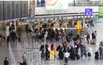 Trang chủ của sân bay Đức gặp sự cố khiến hàng nghìn khách mắc kẹt